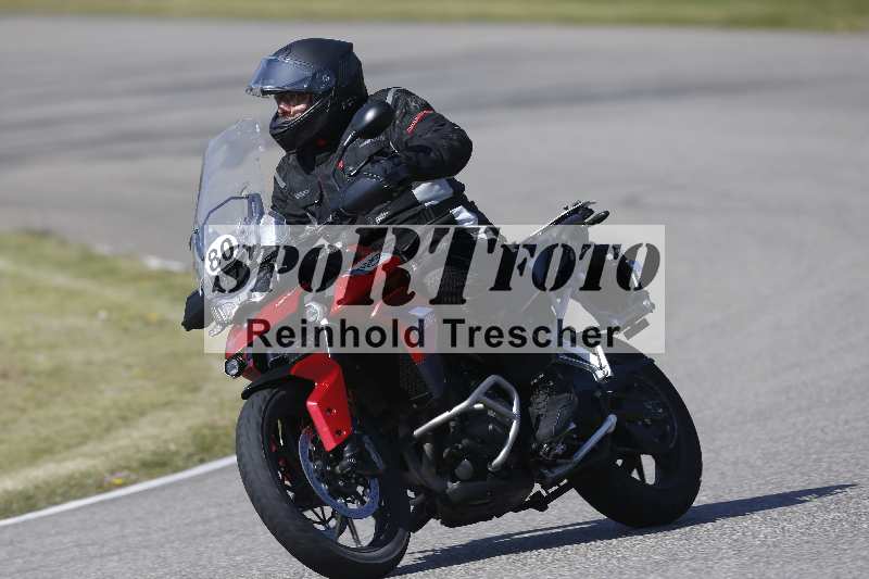 /01 02.04.2026 MAZ ADR/Gruppe gelb Gruppe gruen/80